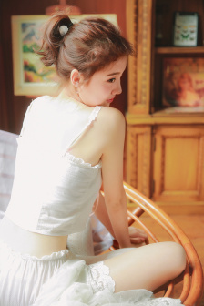 黑丝美女